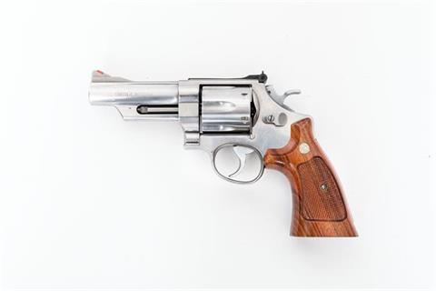 Smith & Wesson Mod. 629-1, .44 Magnum, AFR8322, §B (W 1154-11)
