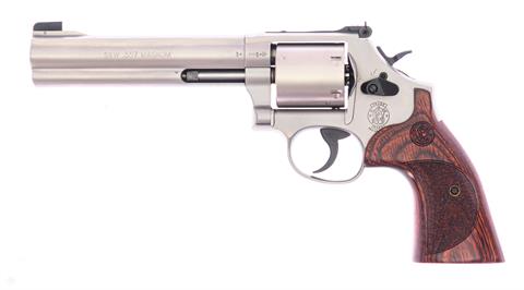 revolver Swithh & Wesson 686 International cal. 357 Magnum #CYD0393 §B + ACC