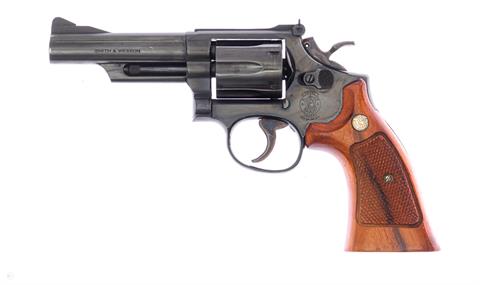 revolver Swithh & Wesson 19-5 cal. 357 Magnum #150K431 §B (W 2131-20)