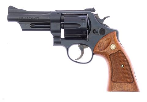 Revolver Smith & Wesson 28-2 Highway Patrolman Kal. 357 Magnum #N571258 § B  (W893-23)